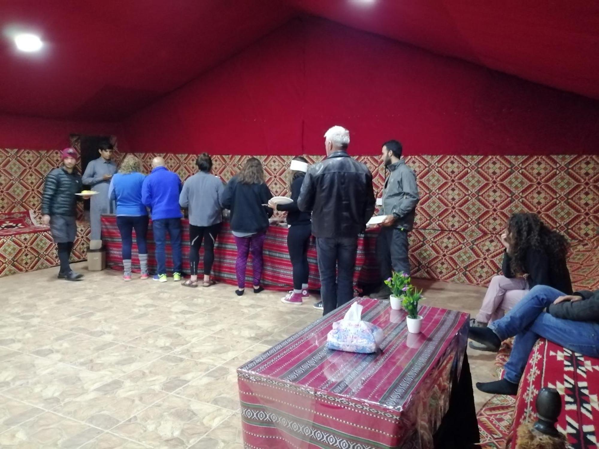 Black Irish Camp And Tours Ram Vadisi Dış mekan fotoğraf